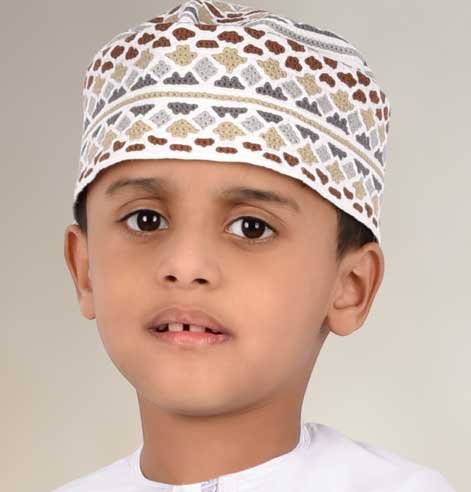 شعار ابنكم أحمد يستنجد بكم